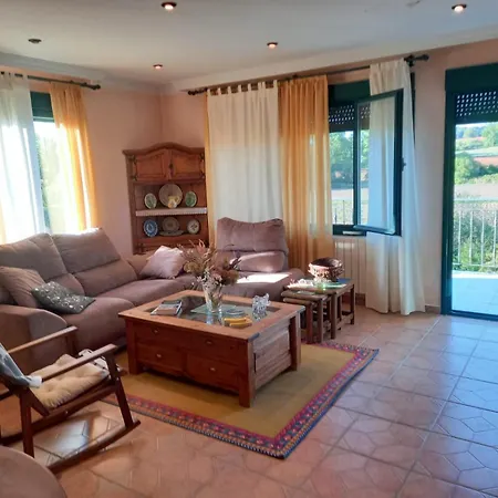 Chalet El Caseron De La Docena *